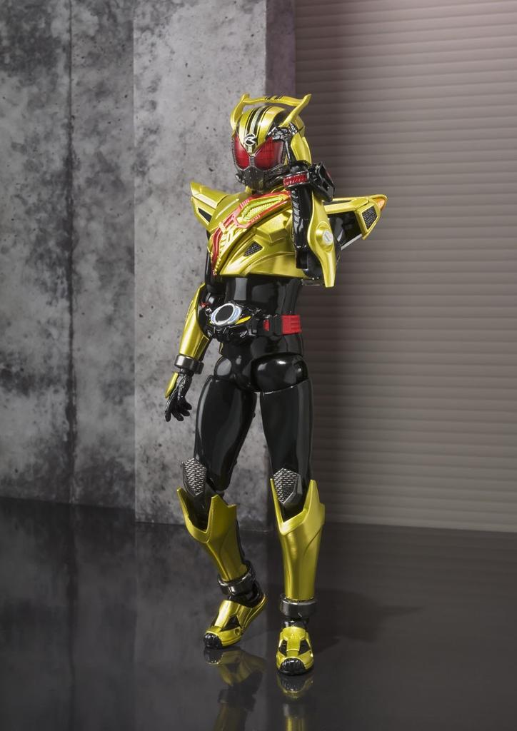 TAMASHII NATIONS Kamen Rider Drive Gold Drive примерно 145 мм окрашенная подвижная фигурка SHFiguarts ПВХ и АБС