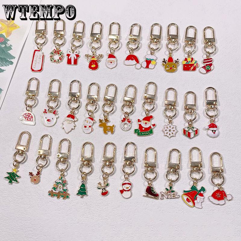 WTEMPO Christmas Keychain Set with Lobster Clasp Charm Christmas Series Patterns Design Holiday Keyrings for Women Party Favors Bag Car Decorations