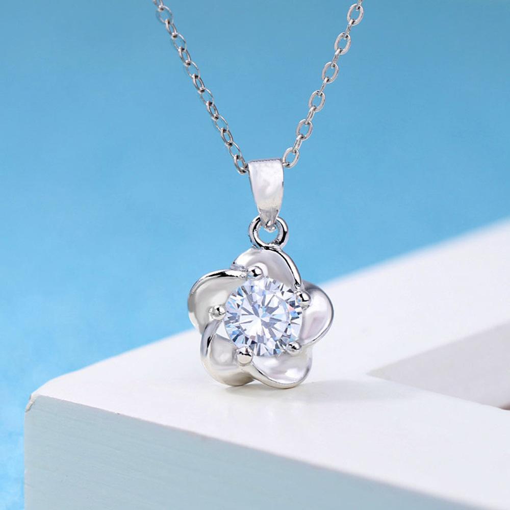 Weihua, Necklace Pendant, Silver-Plated Jewelry, Simple Zircon Plum Pendant, Women'S Blooming Flower Pendant.