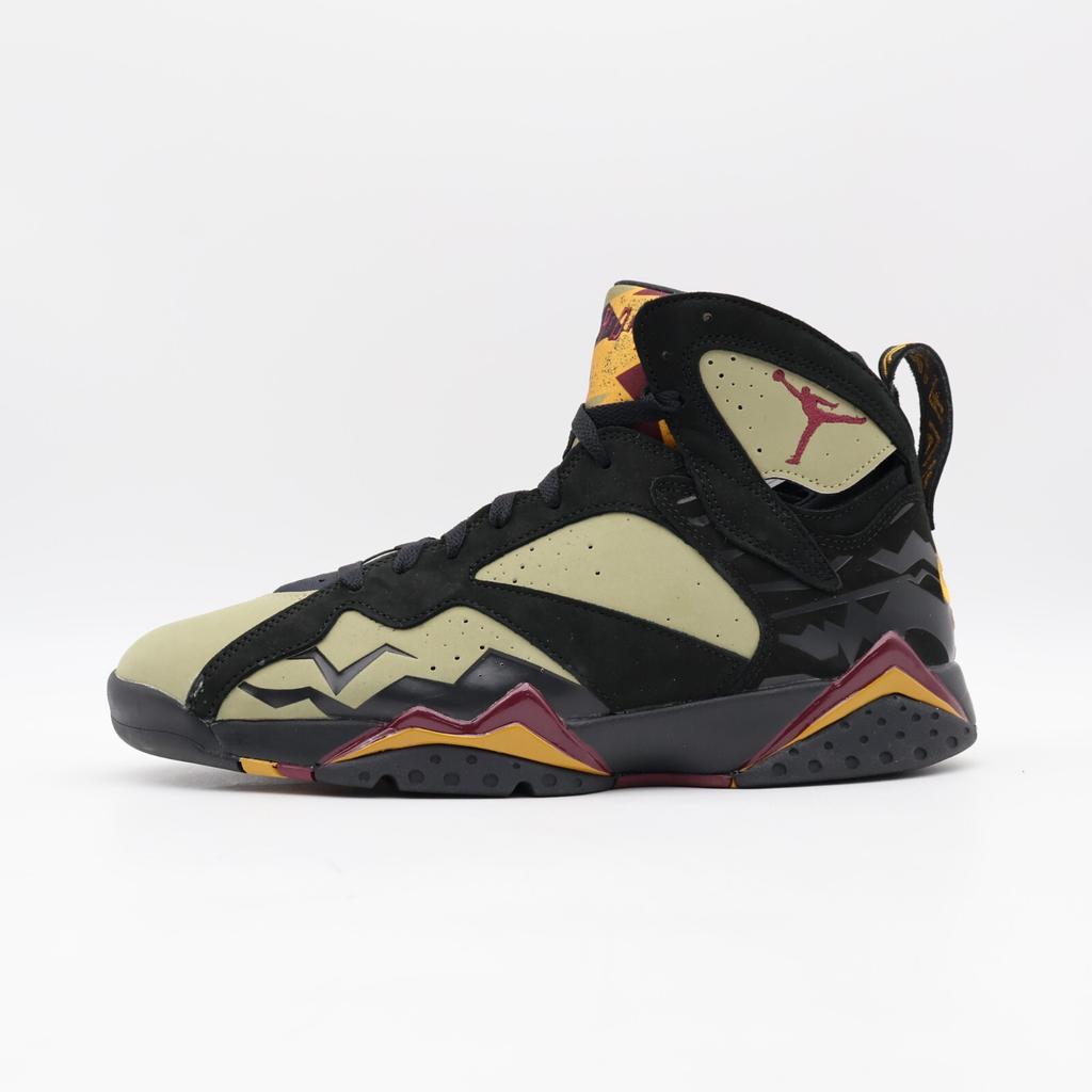 DN9782-001 Nike Air Jordan 7 Retro Черный Оливковый Вишнево-Красный Нейтральный (Мужской)