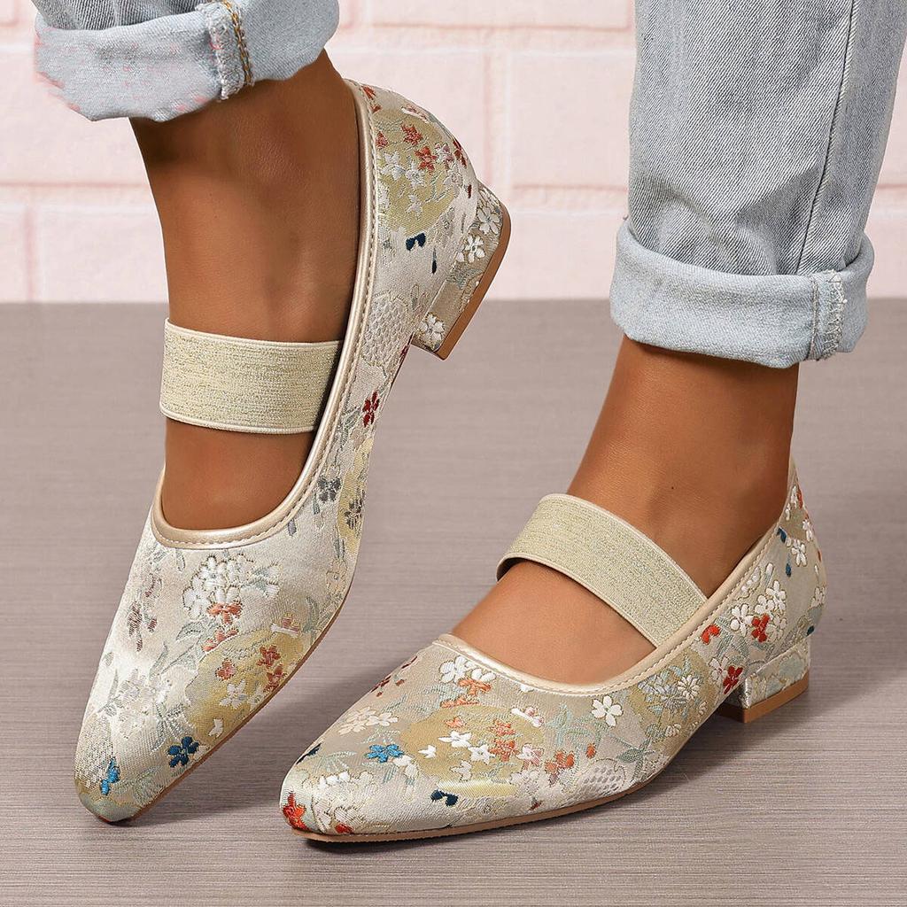 Fashion New Slip-on Women's Fashion Low Heeled Shoes Embroidered Women's Pumps Round Toe Shallow Soft Loafers Thick Heel Shoes for Women
