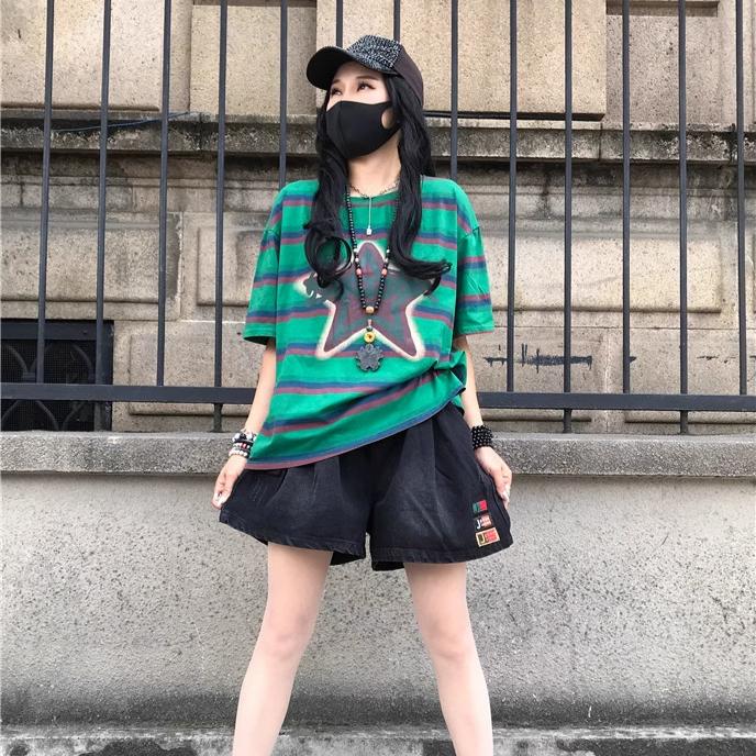 DIMANAF 2025 Летняя футболка женская с принтом звезд в полоску с коротким рукавом свободная черная