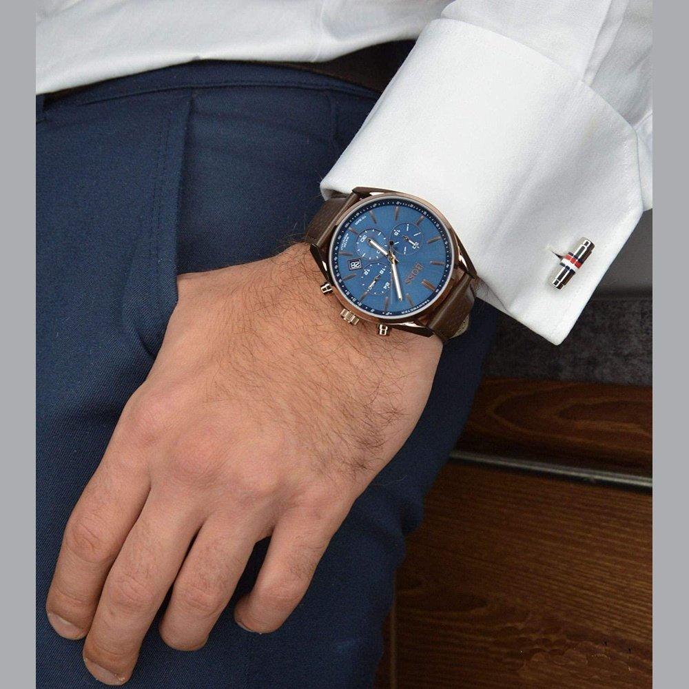 Hugo Boss 1513817 Аналоговые мужские часы с синим циферблатом