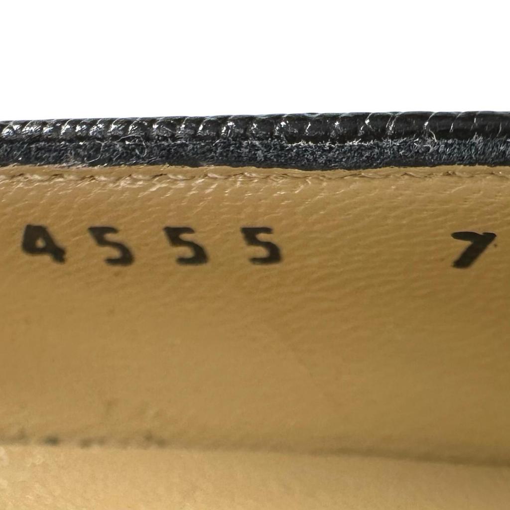 Безупречные туфли Salvatore Ferragamo GanciniМеталлическая черная кожа Женские 7 Б/у