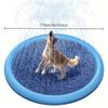 Портативный бассейн для собак для развлечений на открытом воздухе со встроенной системой разбрызгивания, прочный пластик для летнего охлаждения во дворе, встроенный разбрызгиватель