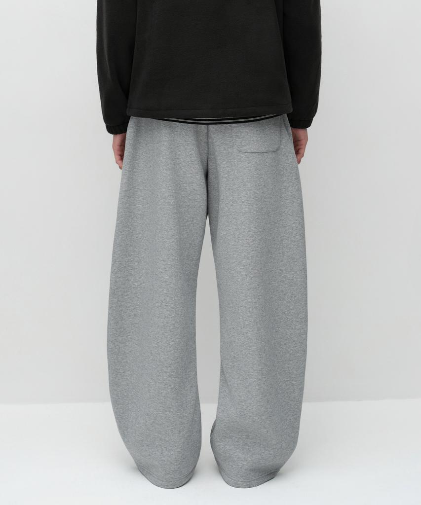 MUSINSA STANDARD Brushed Curved Sweatpants [Medium Grey]