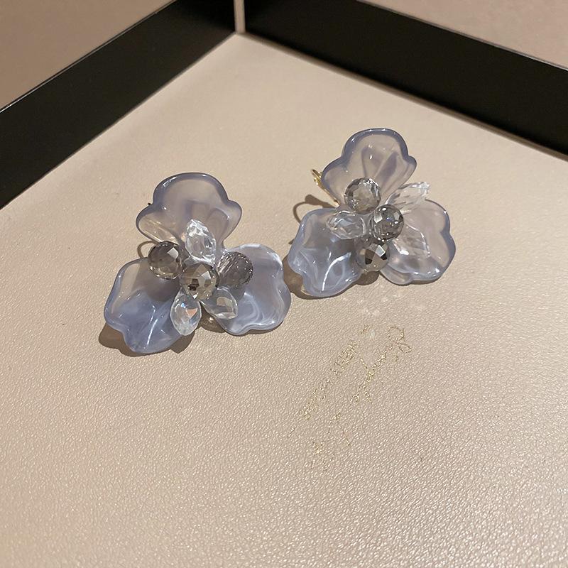 Богемные розовые серьги-кисточки с цветком из бисера и жемчуга