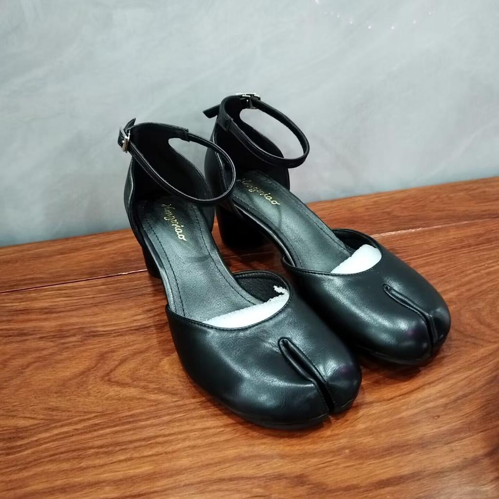 Мода Мода Таби Обувь Ниндзя Женские Туфли-лодочки с круглым носком Сандалии на блочном каблуке Одинарный средний каблук Мэри Джейн Женские туфли-лодочки