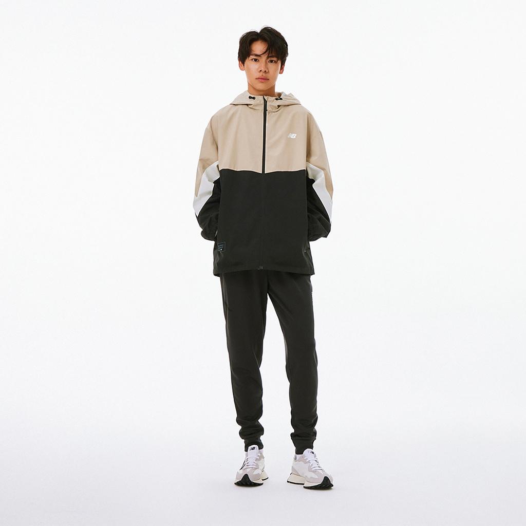 New Balance Jackets & Coats Unisex Khaki NAE12121-BK