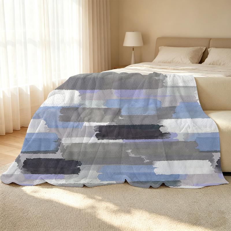 Minimalist Flannel Plush Blanket Soft, Skin-friendly, No Shedding Short Throw for Single Bedroom, Home Leisure, Christmas & Halloween Use