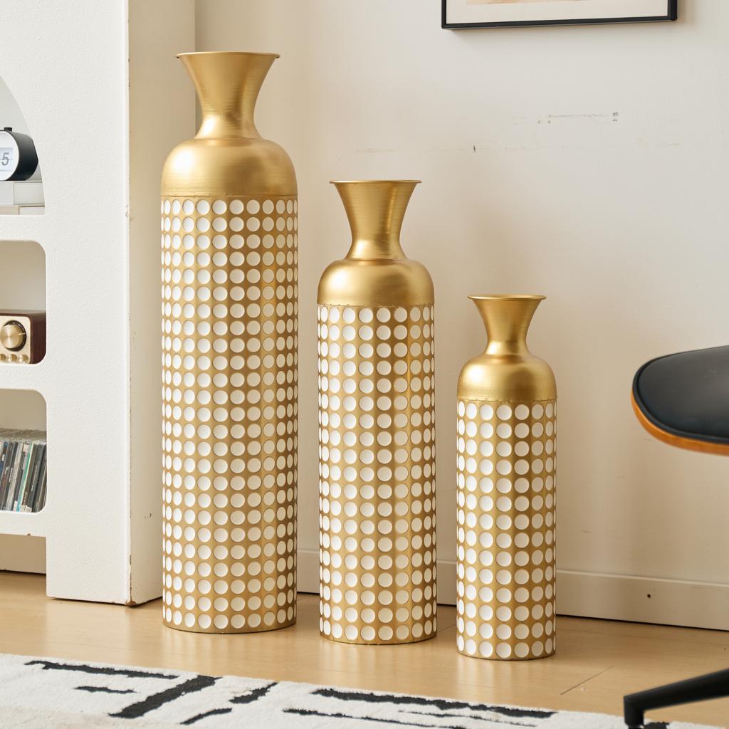 3-Piece gold metal floor vase set with white dot pattern, vases for dried flowers pampas grass, luxury home decor for living room hotel, not wat