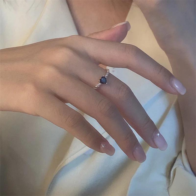 Женское кольцо Нишевый дизайн Простое кольцо в форме сердца с открытым ртом Регулируемые кольца Подарочные аксессуары для подруг