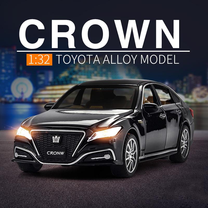 1/32 Toyota CROWN Металлическая модель автомобиля Литье под давлением и Игрушечные транспортные средства Металлическая модель игрушечного автомобиля Симуляция звука и света Коллекция Подарок