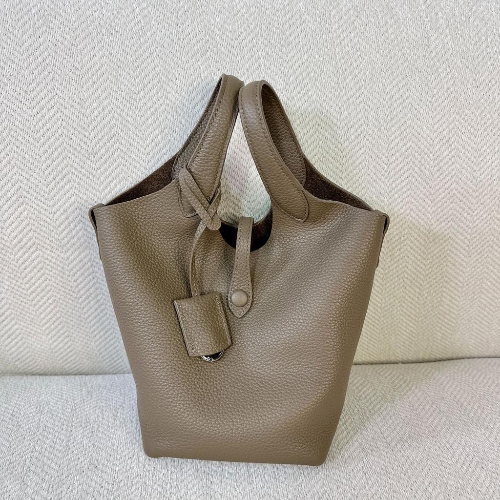 2025 Новый верхний слой TC коровьей кожи сумка-ведро для воды сумка-корзина для овощей Большая вместимость повседневная сумка через плечо на одно плечо женская сумка тренд