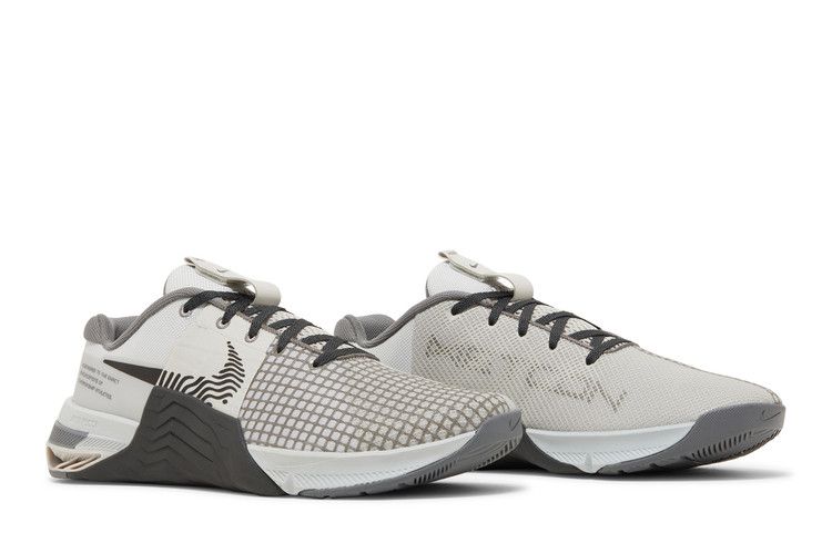 Nike Metcon 8 Photon Dust Anthracite