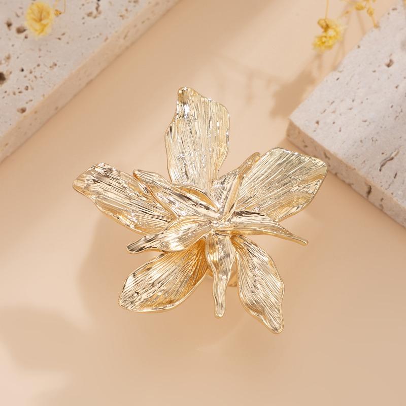 Преувеличенные металлические женские кольца с цветком лилии, элегантные винтажные регулируемые открытые кольца, женские вечерние кольца на указательный палец, ювелирные аксессуары