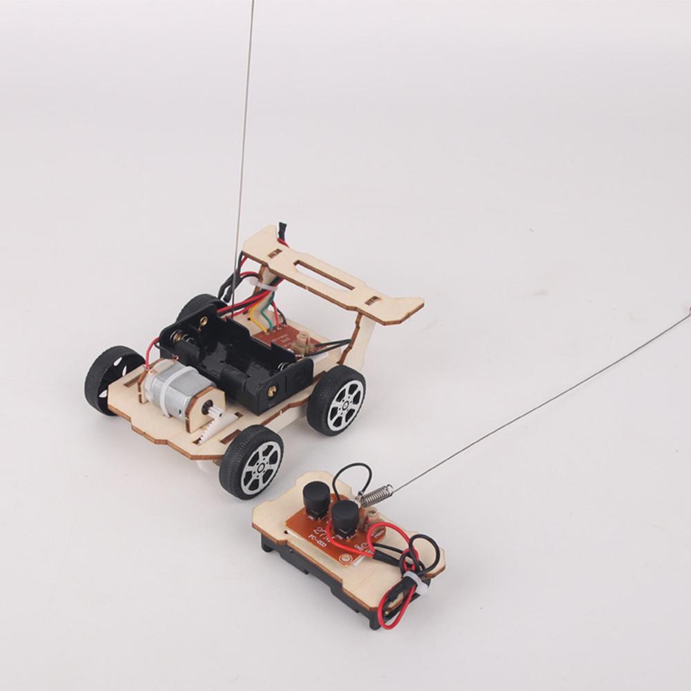 DIY Модель Радиоуправляемой Машинки Сборный Комплект Мини Обучающий STEM Проект Помощь в Научном Образовании Подарок для Школьной Лаборатории
