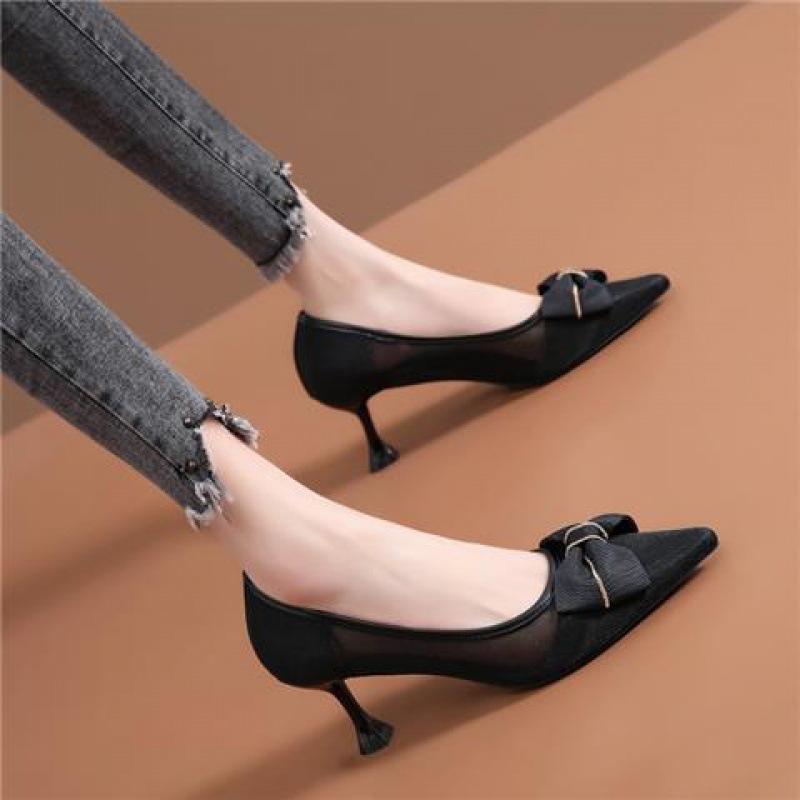 Корейская версия марлевые дышащие бантовые шипы сексуальные тонкие каблуки высокие каблуки 2024новая модная универсальная обувь для женщин летнее время