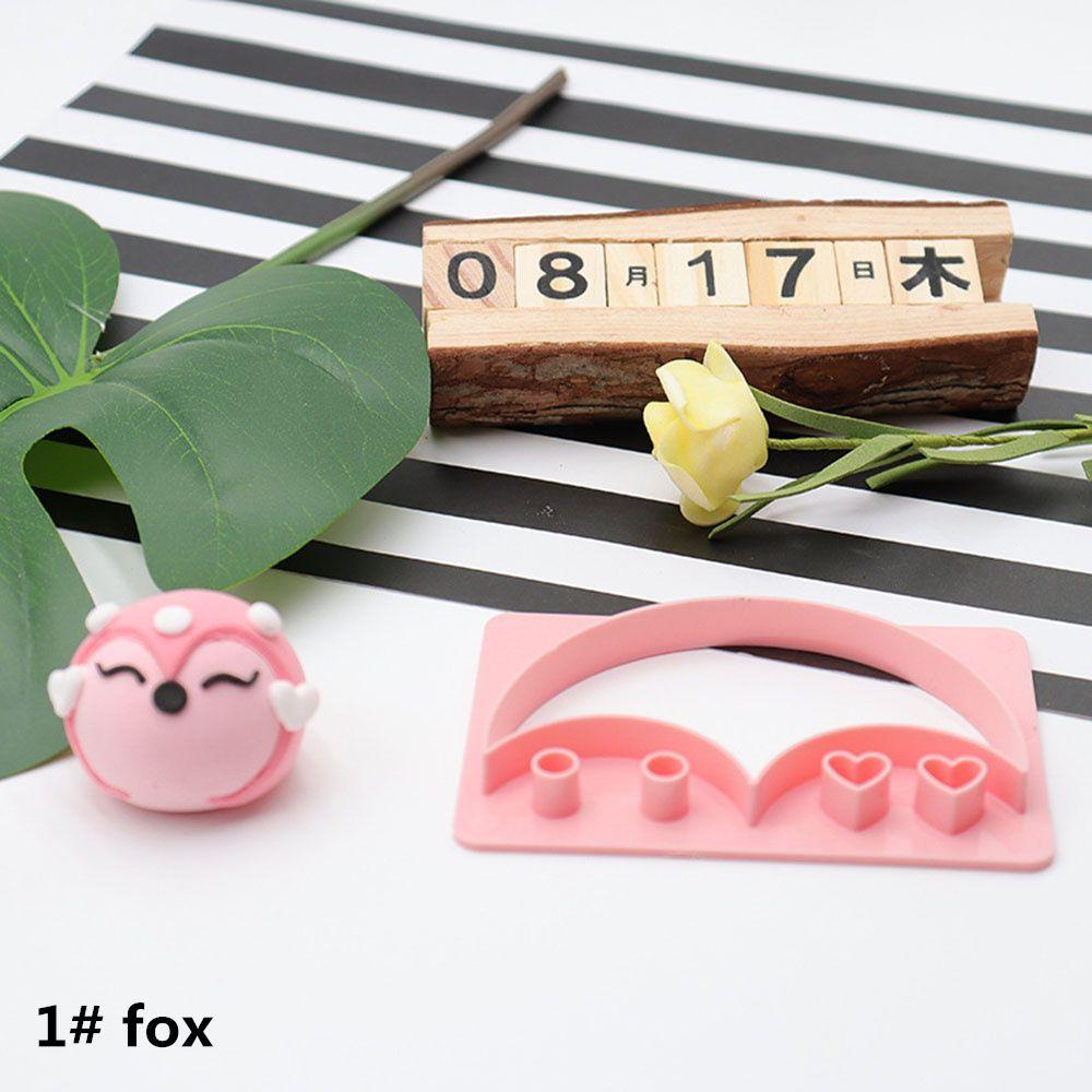 Kids Plastic Handmade Pasta Mould Set Food Moulds Dough Steamed Buns Cute Cartoon