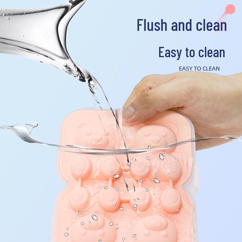 4-Cavity Little Bear Silicone Ice Cube Tray - Easy Release for Beverages & Tea