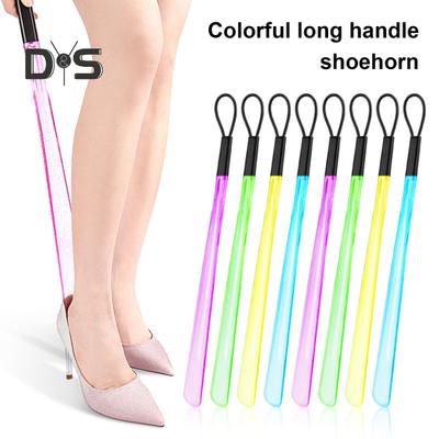 Длинная ручка для обуви с петлей для подвешивания для беременных женщин, мужчин, детей, пожилых людей, сапог, повседневная спортивная обувь, помощник, длинная палка для одевания