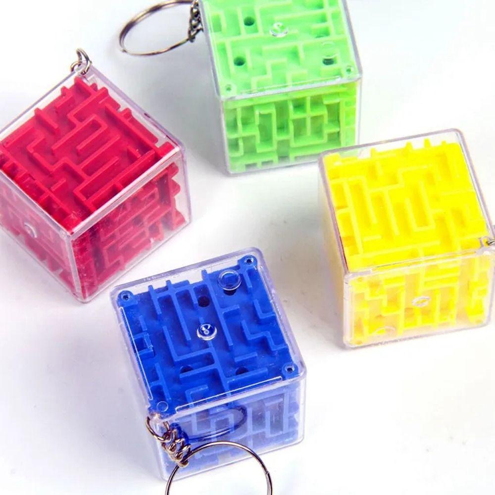 Puzzle Toy 3D Maze Keychain Six-sided Rolling Ball keychain Maze Toys Keyring  Pinata Fillers