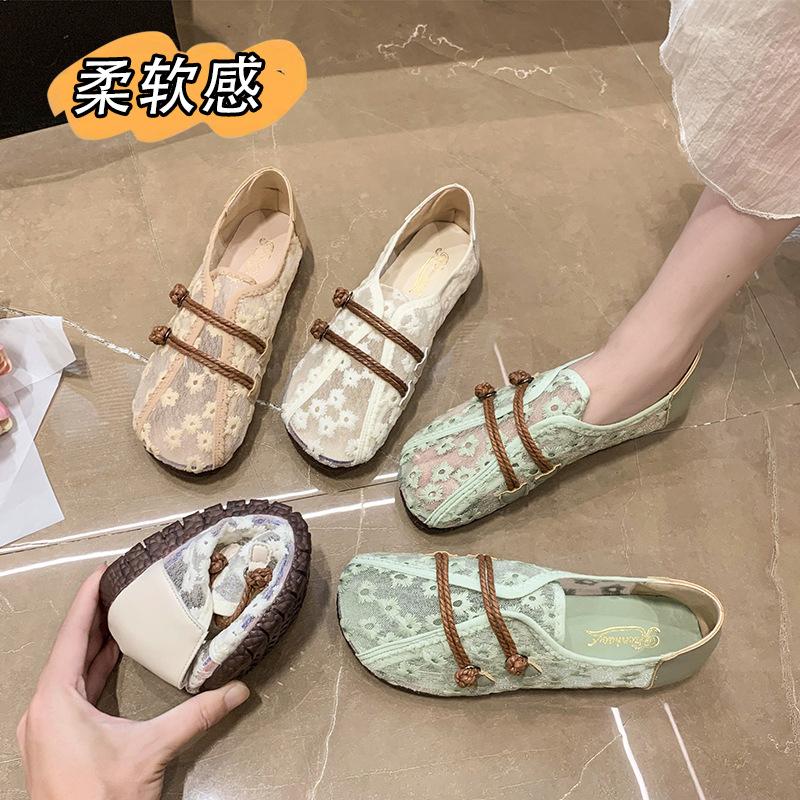 Old Beijing Cloth Shoes Women's Summer 2025 New Versatile New Chinese Hanfu Shoes One-pedal Flat-soled Soft-soled Mesh Shoes Women