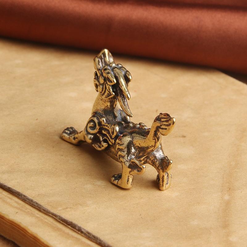 Brass Chinese Ancient Beast Pixiu Home Decor Lucky Animal Figurines Statue
