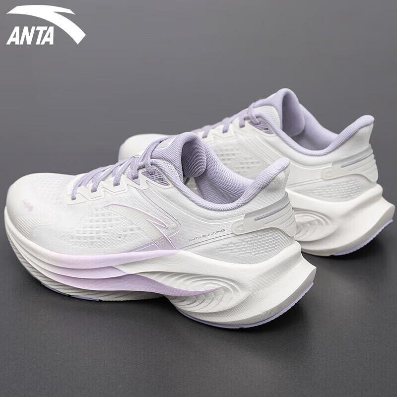 Anta Женские кроссовки для бега Sting 6