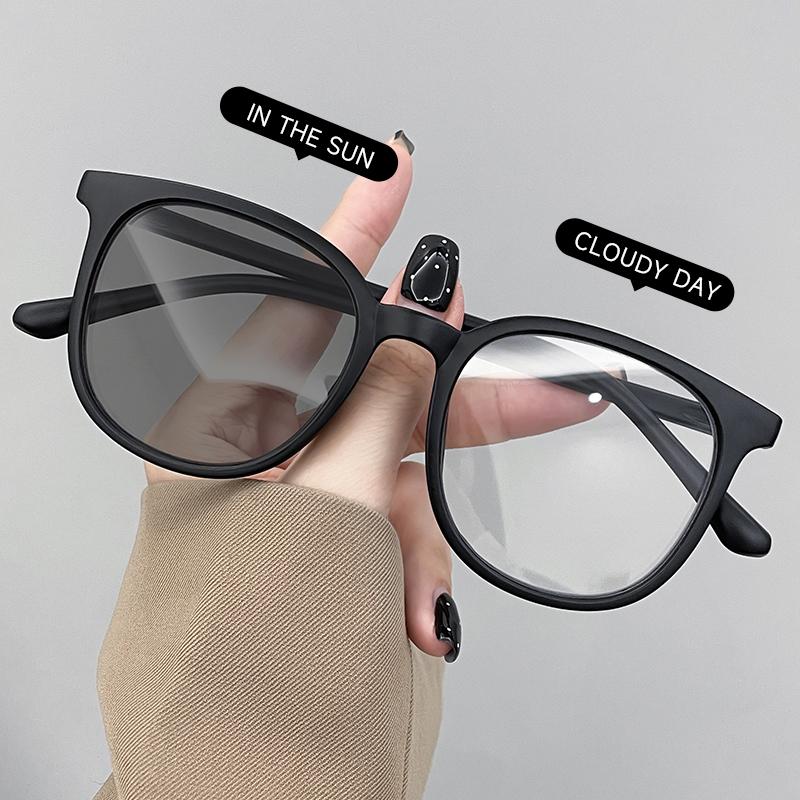 Vintage Square Photochromic Sunglasses for Men Women UV400 Retro Oversized Sun Glasses Fashion Accessories