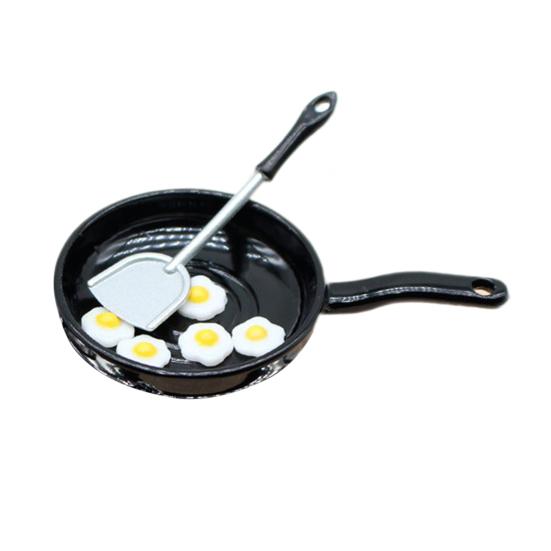 1 Set Dollhouse Fried Eggs Model Realistic Miniature Kitchen Frying Pan Egg Spatula Model Set for Dollhouse Decoration