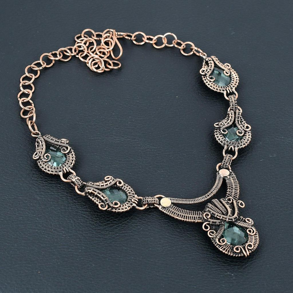 Восхитительное ожерелье из чистой медной проволоки с драгоценным камнем аква-апатит ручной работы