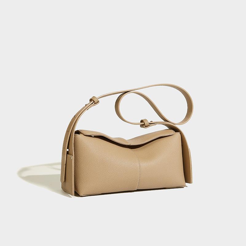2024 Новый высококачественный нишевый дизайн Eaves Messenger Bag Commuter Portable Bag Trend Brandat Bags Original Women Crossbody Handbag Y2k