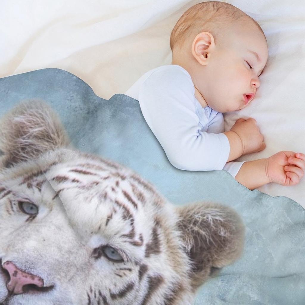 White Bengal Tiger Throw Blanket Cozy Throw Blanket for Bed Sofa Chair