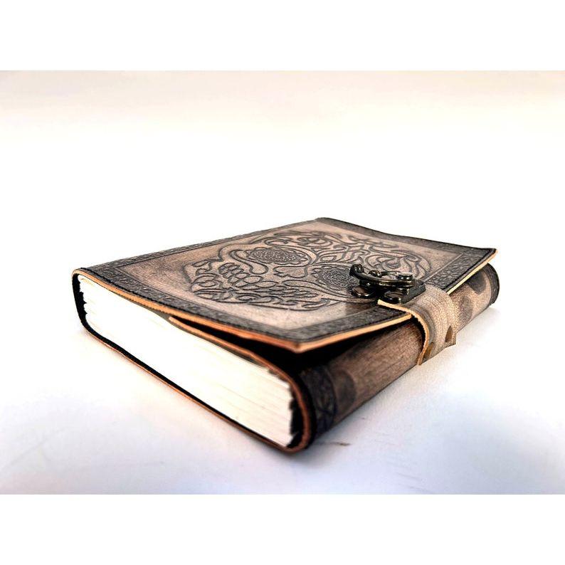 Ежедневный блокнот с тиснением в кожаном переплете для женщин и мужчин, дорожные журналы, винтажный блокнот ручной работы с тиснением черепа, антикварный дневник, блокнот 7X5 дюймов