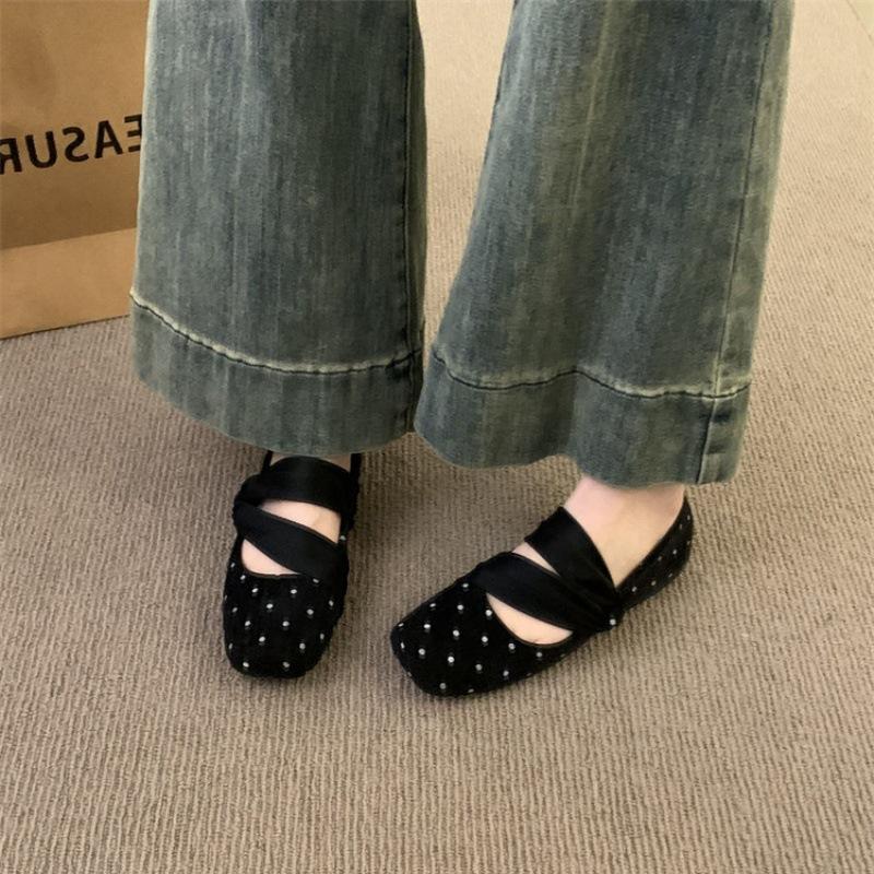 Inner height increase cm cross strap ballet single shoes women's retro autumn and winter new soft sole with skirt Mary Jane shoes