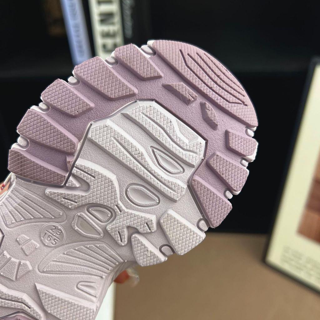 Зима 2025 Унисекс Детские Легкие Велюровые Кроссовки для Бега - Модная, Нескользящая, Универсальная Повседневная Спортивная Обувь