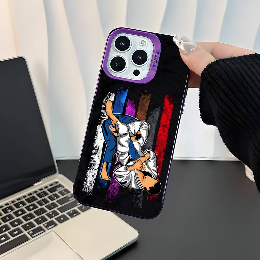 BJJ Бразильское джиу-джитсу Для iPhone 17,16,15,14,13,12,11,Mini,Pro,E,SE4,XS,MAX Фиолетовый Ударопрочный Конфетный Матовый Чехол