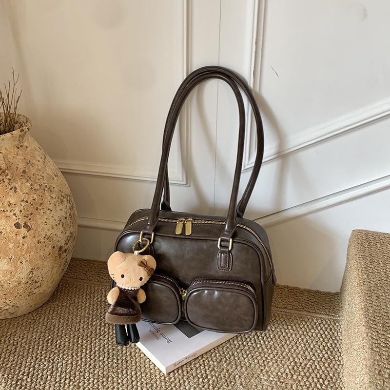 Сумка премиум-текстуры большой вместимости 2025 новая женская сумка осень и зима универсальная на одно плечо подмышечная сумка портативная сумка-подушка