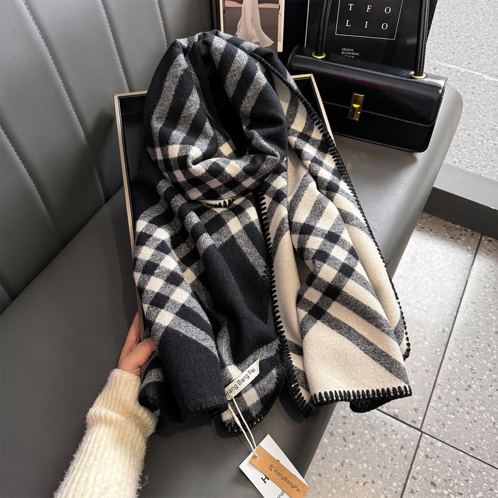 New Women Plaid Designer Scarf Winter Warm Imitation Cashmere Shawl Neck Bandana High Quality Luxury Thickened Scarves Windproof