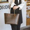 Премиальная печать большая сумка женская осень и зима новая мода для поездок универсальная большая вместимость на плечо сумка-тоут тренд