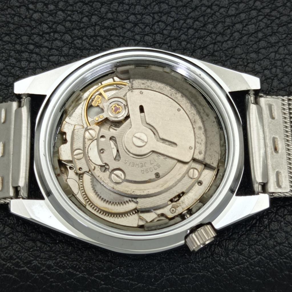 ВОССТАНОВЛЕННЫЕ МУЖСКИЕ ЧАСЫ SEIKO 5 AUTOMATIC, СДЕЛАНО В ЯПОНИИ, КРАСНЫЙ ЦИФЕРБЛАТ, ИЗГОТОВЛЕНЫ НА ЗАКАЗ a440104-2 QV90-a440104