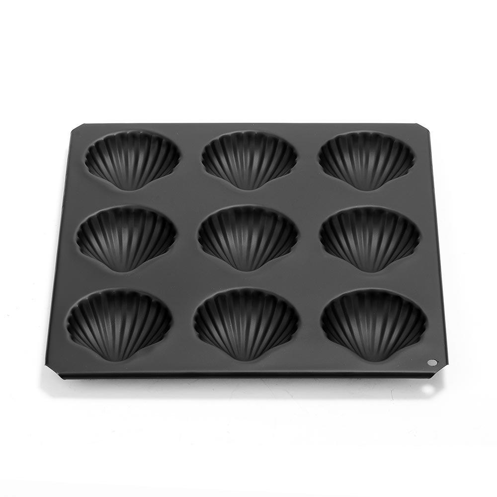 Tiger Crown Top Black Ceracom Madeleine Shell Shape, 9-Cavity, No. 5046, Steel Silicone Resin Coating, Japan WMD29