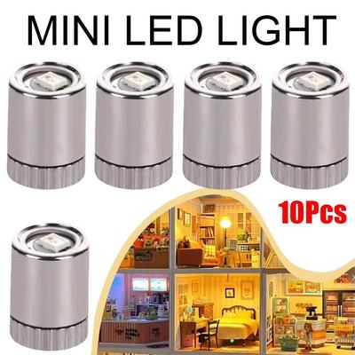 10 шт. Мини-светодиодный фонарик на батарейках, Аксессуары для электронных игрушек, Праздничное новогоднее украшение