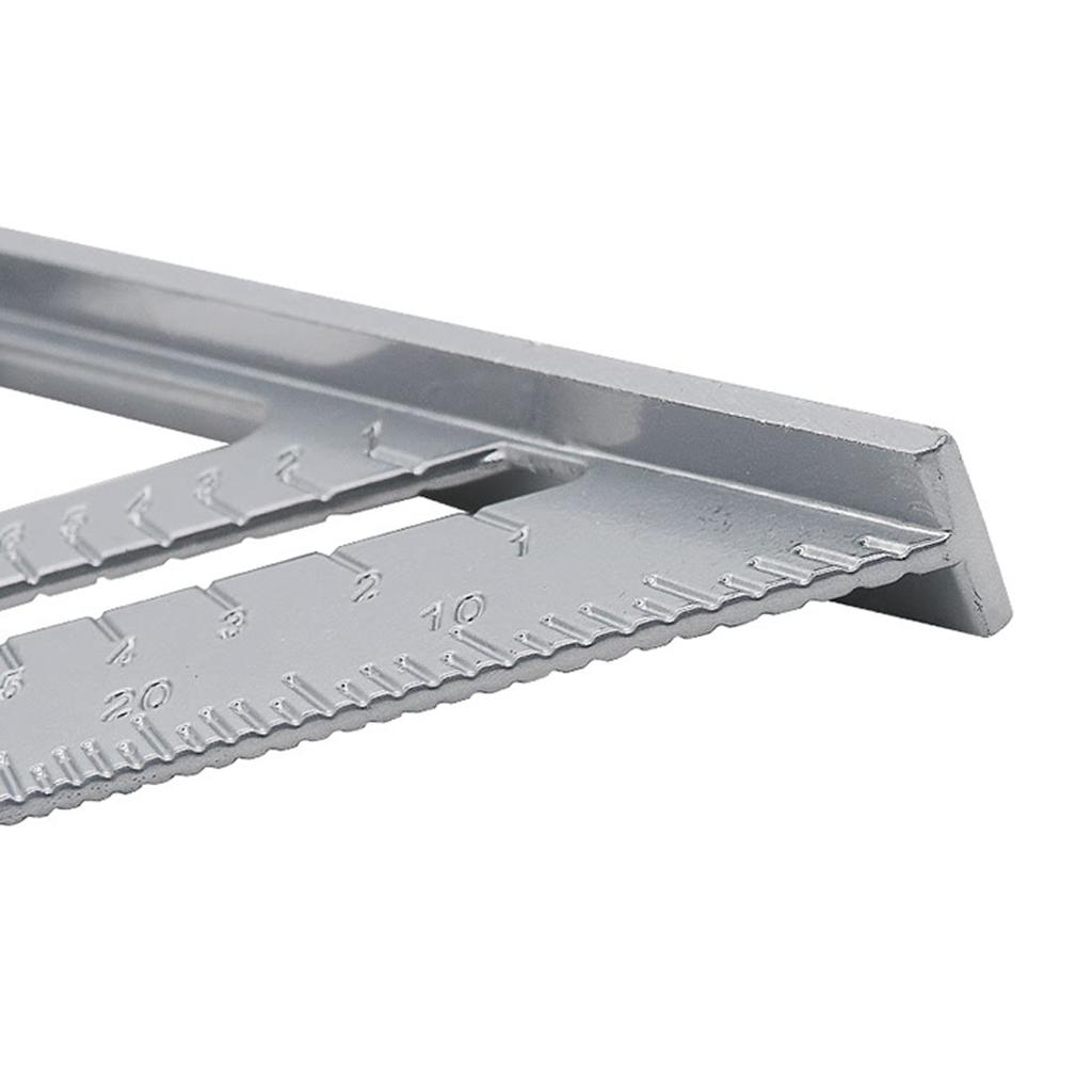 Алюминиевый треугольник для измерений