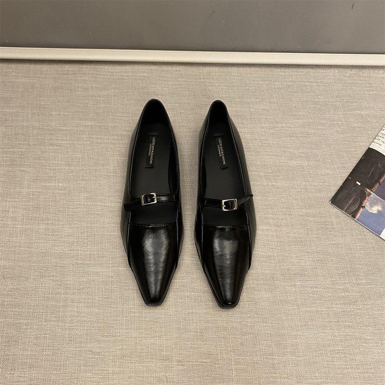 Остроконечные темпераментные туфли Мэри Джейн, женские туфли, новинка весны и осени 2024 года, французские туфли на низком каблуке для позднего вечера, маленькие кожаные туфли