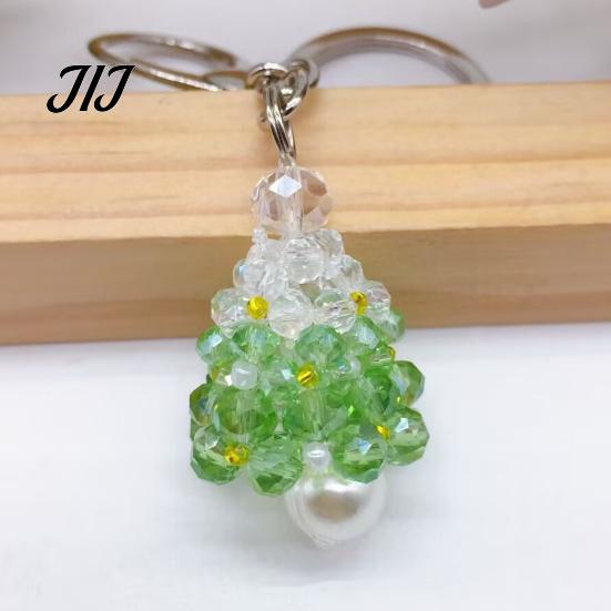 Decorative Handbag Charms Handmade Christmas Beaded Keychain, Xmas Tree Wreath Gift Box Bell Key Ring Santa Keyring, Backpack Hanging Decor for Party