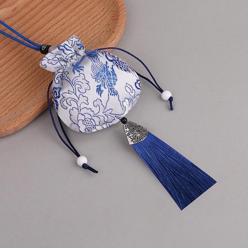 Embroidered Lavender Sachet: Dragon Boat Festival Car Pendant, Mosquito Repellent for Babies and Kids