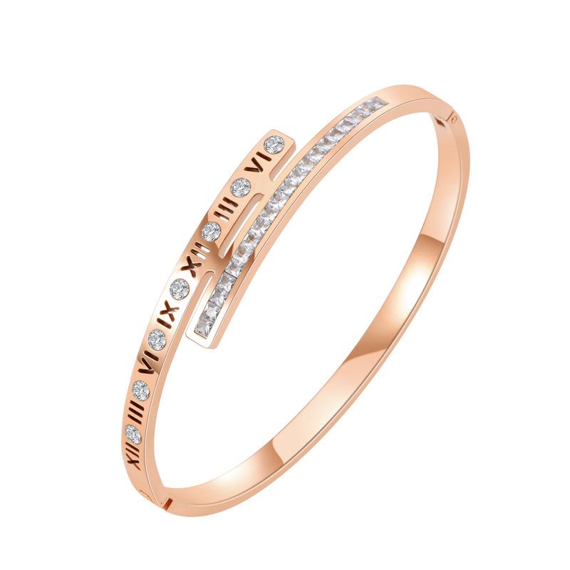 2026 Fashion Bracelet Gold-plated Roman Character Bracelet Women's Zircon Misplaced Buckle Does Not Fade Jewelry
