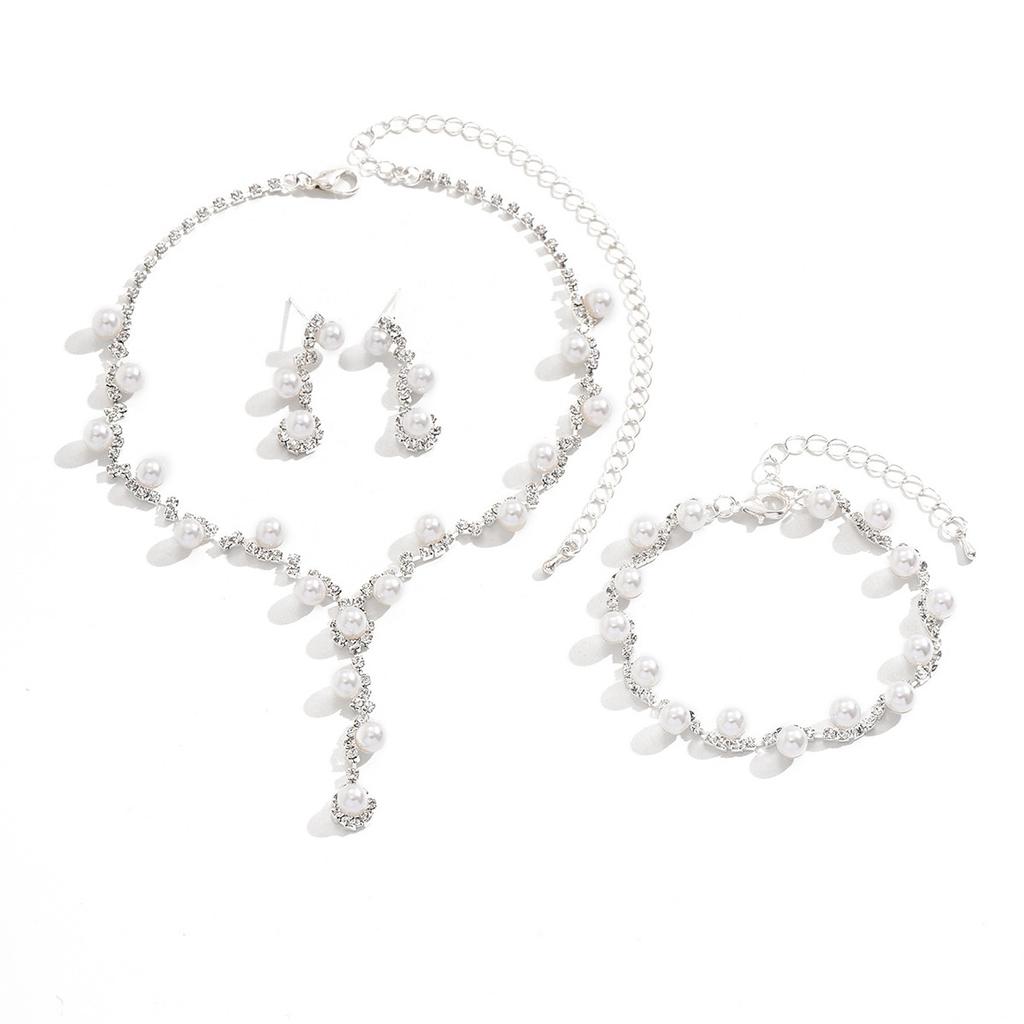 Простой и изысканный популярный набор из трех предметов: ожерелье-колье с цепочкой-когтем, серьги и браслет, жемчужная цепочка для ключицы, аксессуары для вечернего платья